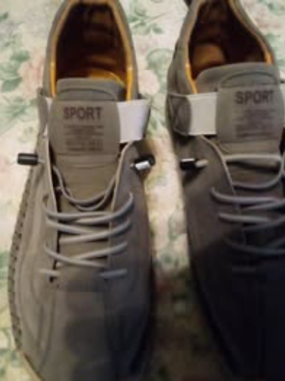 Bock Story & Std Service WOMEN'S Running Shoes Olive 9.5 US excellent condition